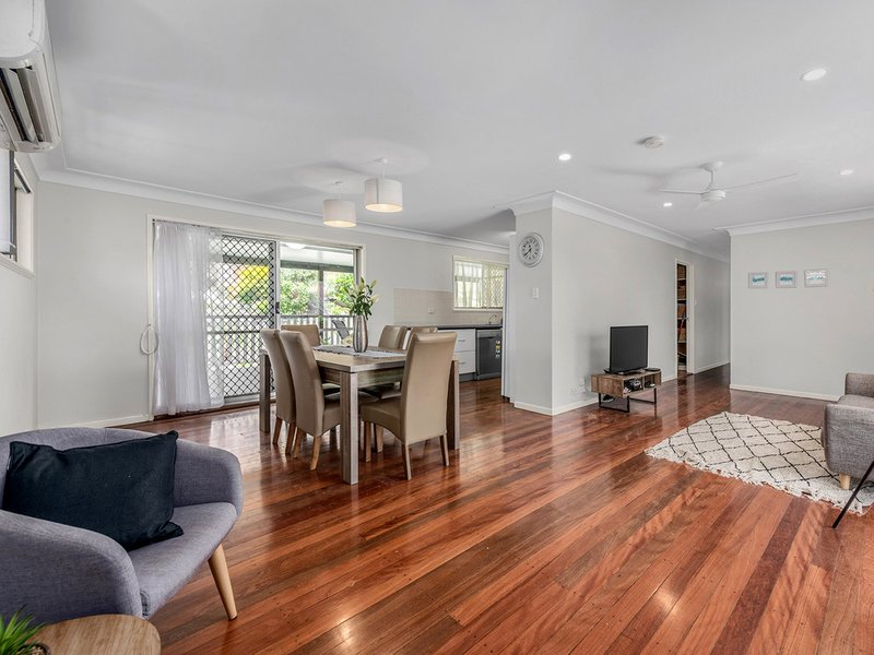 Photo - 36 Mayled Street, Chermside West QLD 4032 - Image 8