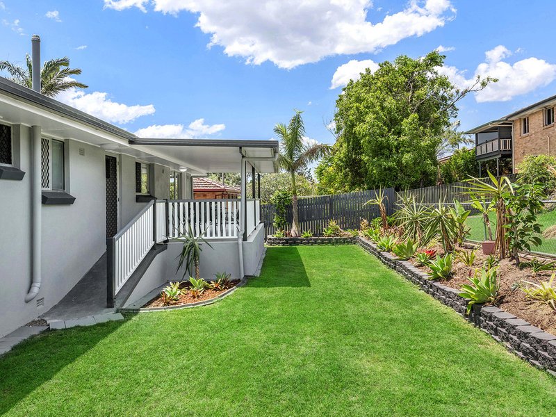 Photo - 36 Mayled Street, Chermside West QLD 4032 - Image 15