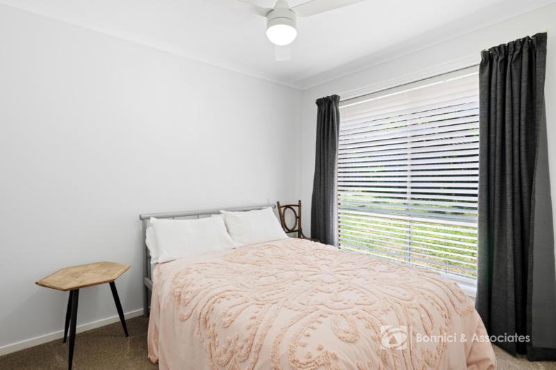 Photo - 36 Mcewen Crescent, West Wodonga VIC 3690 - Image 10