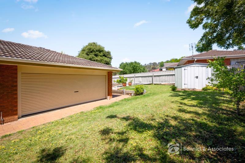 Photo - 36 Mcewen Crescent, West Wodonga VIC 3690 - Image 13