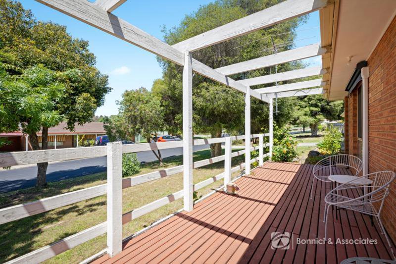 Photo - 36 Mcewen Crescent, West Wodonga VIC 3690 - Image 17