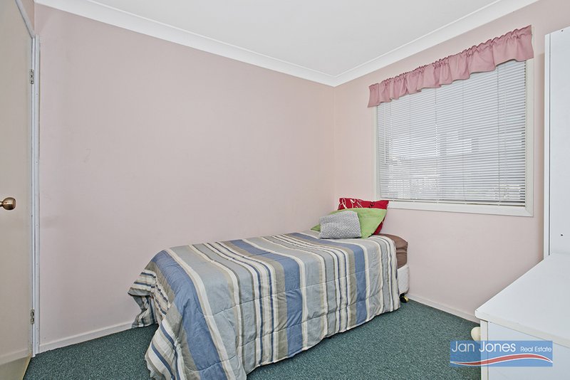 Photo - 36 Mckillop Street, Rothwell QLD 4022 - Image 12