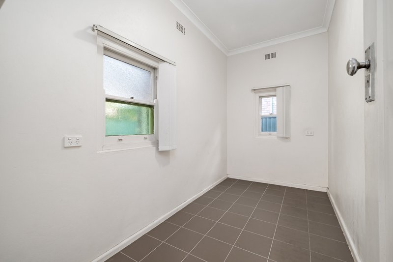 Photo - 36 Mepunga Street, Concord West NSW 2138 - Image 12