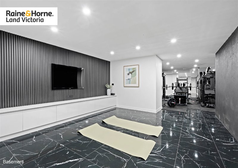 Photo - 36 Meridian Drive, South Morang VIC 3752 - Image 23