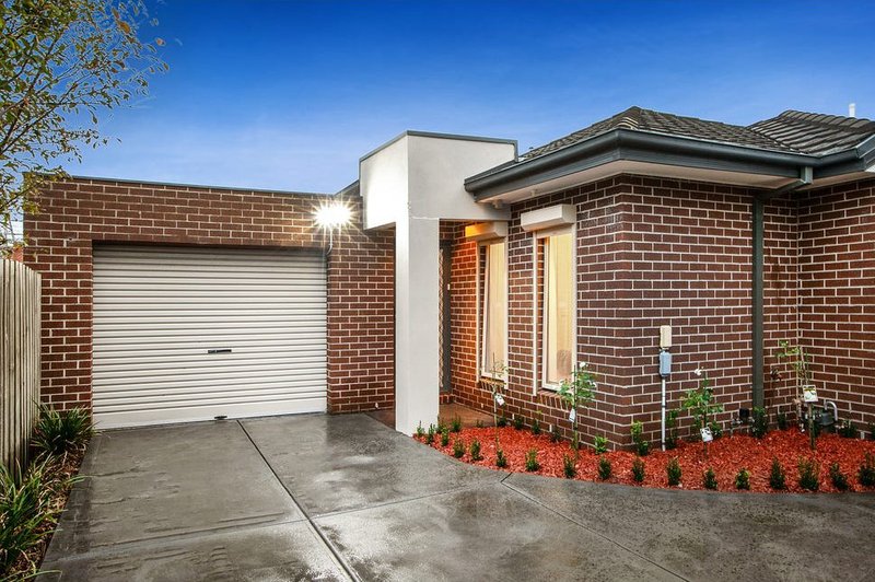 Photo - 3/6 Merrilands Road, Reservoir VIC 3073 - Image 1
