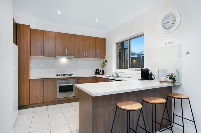 Photo - 3/6 Merrilands Road, Reservoir VIC 3073 - Image 5