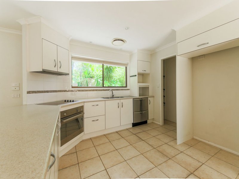 Photo - 36 Mirambeena Drive, Pimpama QLD 4209 - Image 3