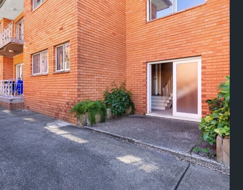 Photo - 3/6 Mooney Street, Strathfield South NSW 2136 - Image 5