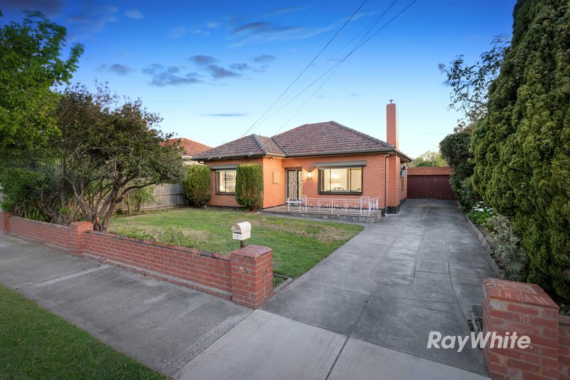 36 Moorookyle Avenue, Hughesdale VIC 3166