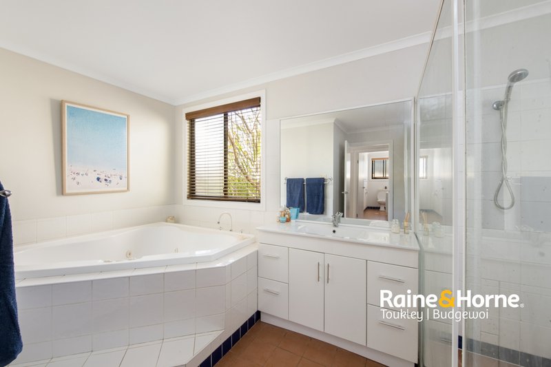 Photo - 36 Morley Avenue, Bateau Bay NSW 2261 - Image 5