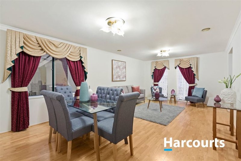 Photo - 36 Mosman Close, Wantirna South VIC 3152 - Image 7