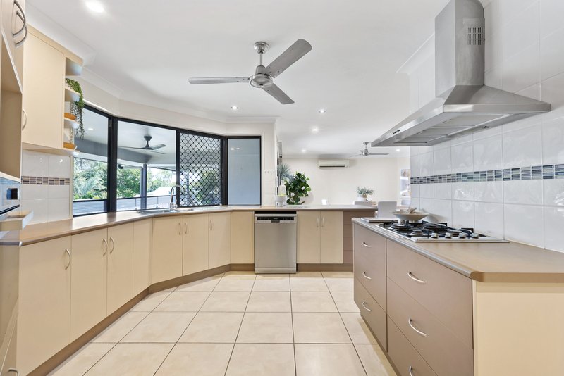 Photo - 36 Mulcahy Crescent, Eimeo QLD 4740 - Image 8
