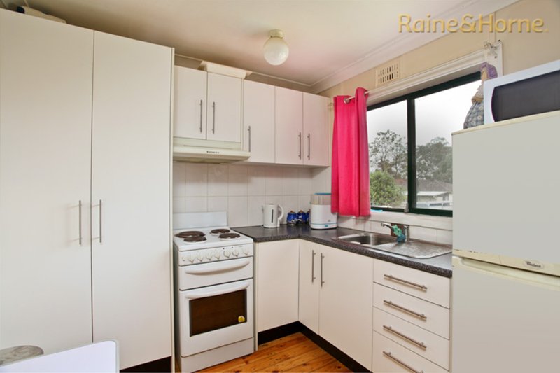 Photo - 36 Nella Dan Avenue, Tregear NSW 2770 - Image 4