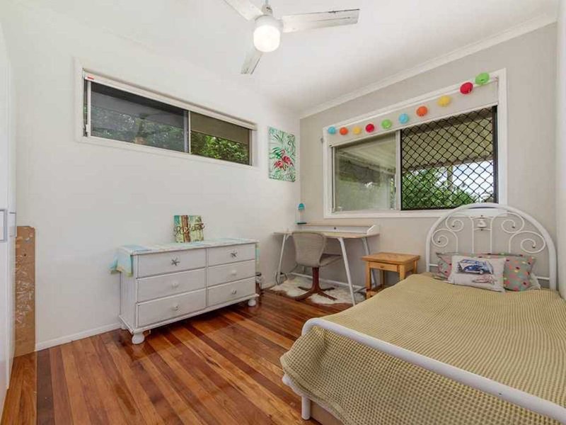 Photo - 36 Nerang Broadbeach Road, Nerang QLD 4211 - Image 14