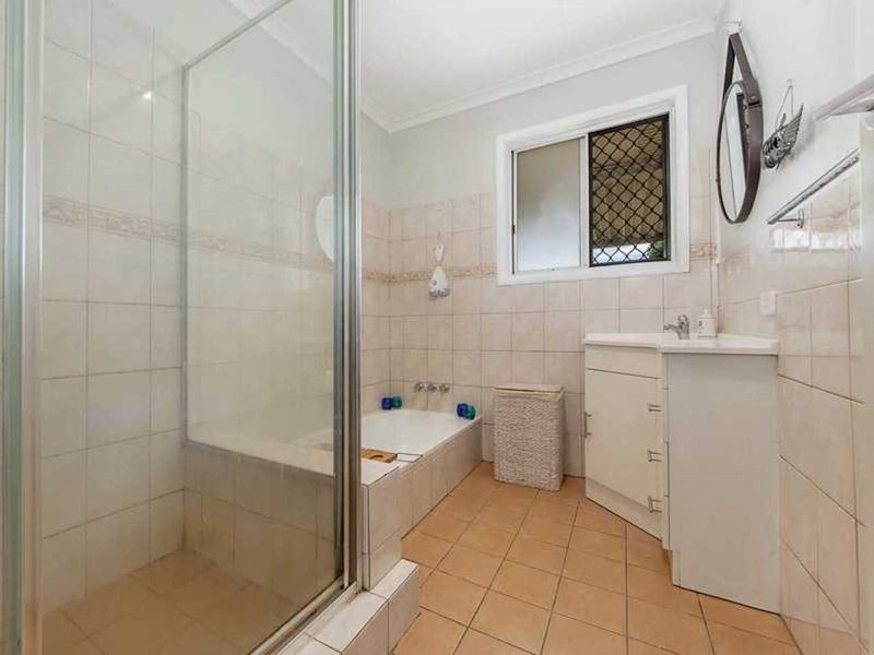 Photo - 36 Nerang Broadbeach Road, Nerang QLD 4211 - Image 15