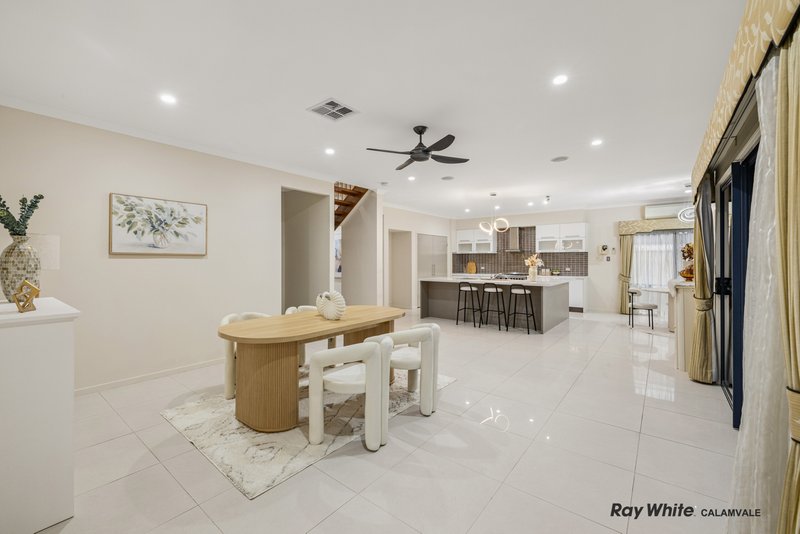 Photo - 36 Nigella Circuit, Drewvale QLD 4116 - Image 3