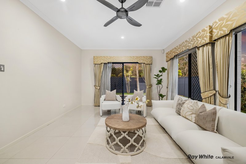 Photo - 36 Nigella Circuit, Drewvale QLD 4116 - Image 11