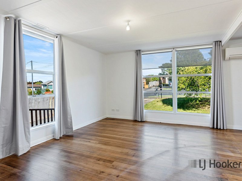 Photo - 36 Nixon Street, Devonport TAS 7310 - Image 3