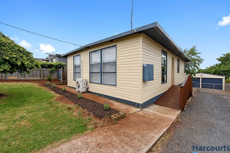 Photo - 36 Nixon Street, Devonport TAS 7310 - Image 14