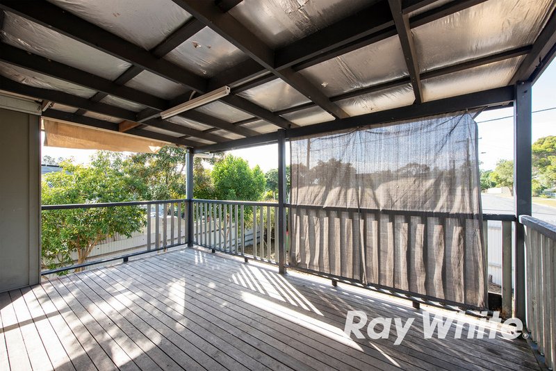 Photo - 36 Nyanza Street, Woodridge QLD 4114 - Image 9