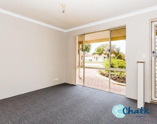 Photo - 36 Okehampton Road, Warnbro WA 6169 - Image 2