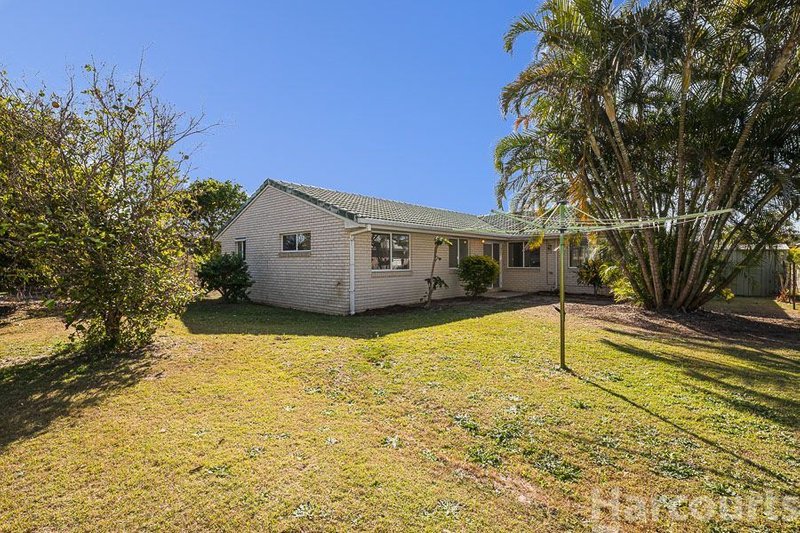 Photo - 36 Oleander Drive, Bongaree QLD 4507 - Image 4