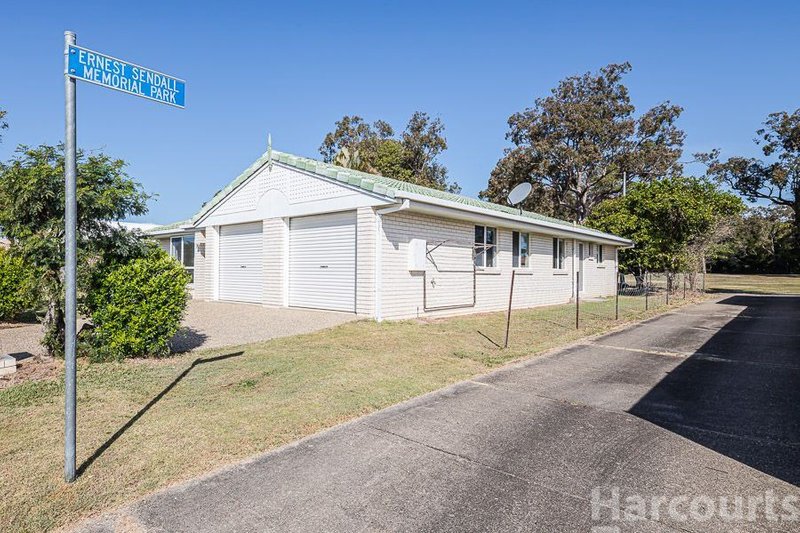 Photo - 36 Oleander Drive, Bongaree QLD 4507 - Image 6