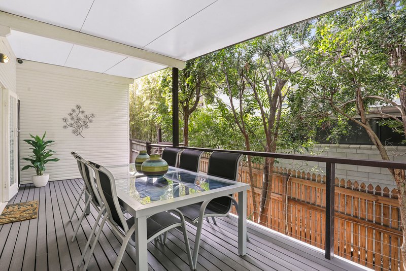 Photo - 36 Orient Road, Yeronga QLD 4104 - Image 6