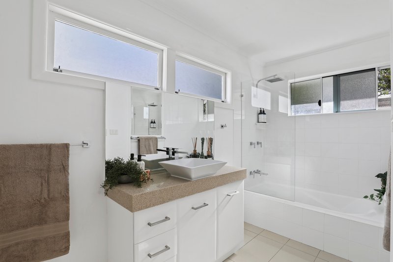 Photo - 36 Orient Road, Yeronga QLD 4104 - Image 11