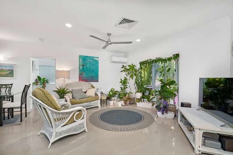 Photo - 36 Orton Avenue, Kewarra Beach QLD 4879 - Image 2