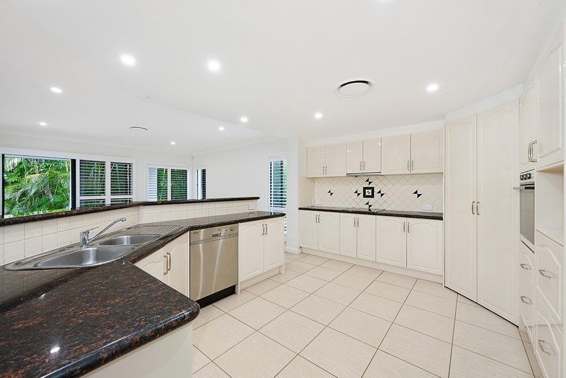 Photo - 36 Palmetto Place, Bridgeman Downs QLD 4035 - Image 6