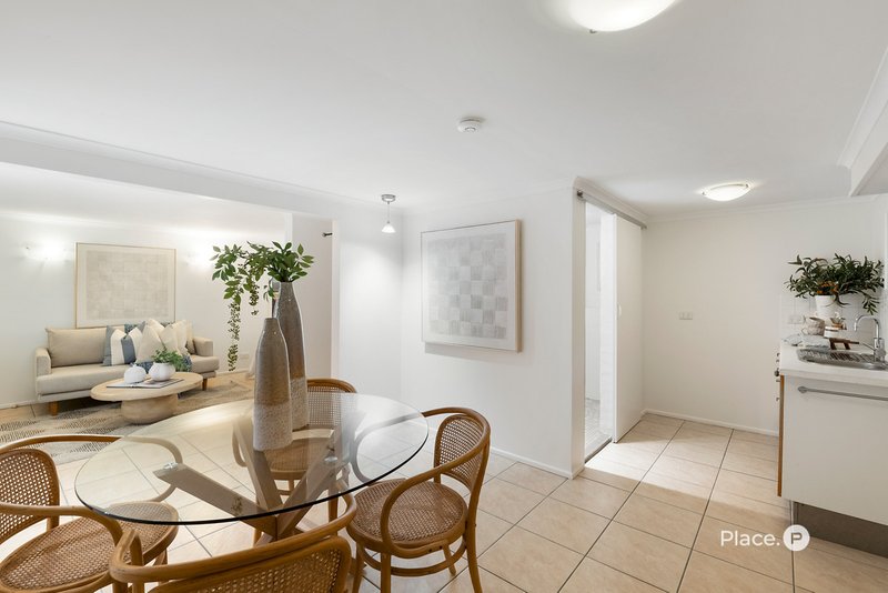 Photo - 36 Pampling Street, Camp Hill QLD 4152 - Image 7