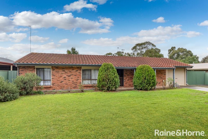 36 Parker Avenue, Strathalbyn SA 5255