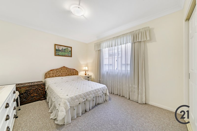 Photo - 36 Perisher Road, Beaumont Hills NSW 2155 - Image 7