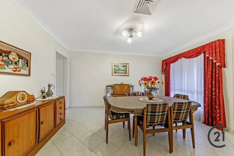 Photo - 36 Perisher Road, Beaumont Hills NSW 2155 - Image 11