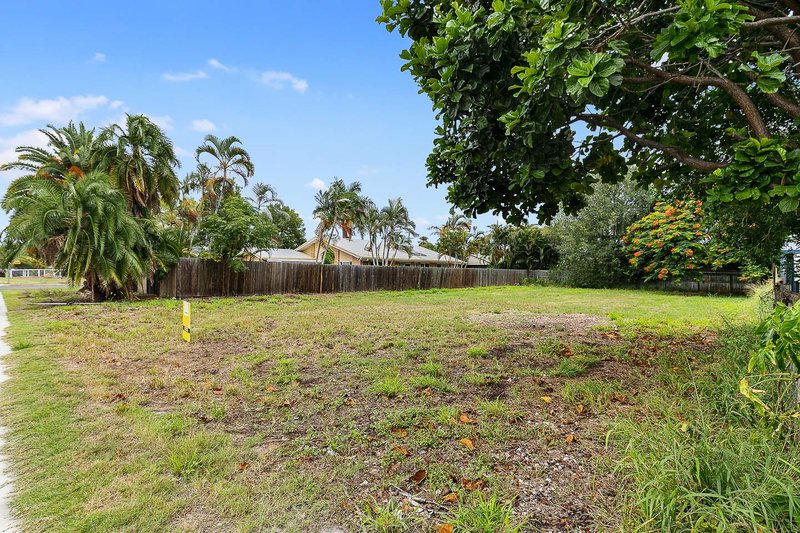 Photo - 36 Petersen Road, Craignish QLD 4655 - Image 3