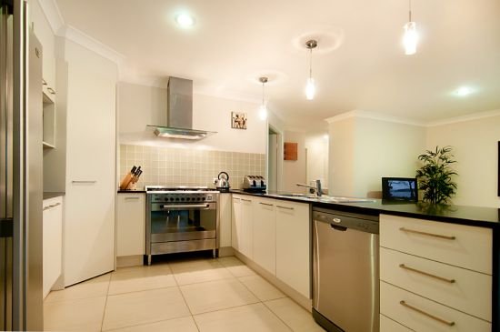 Photo - 36 Petigrain Avenue, Palmwoods QLD 4555 - Image 2