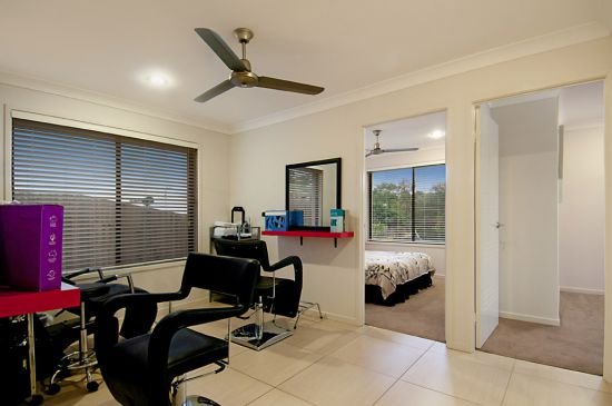 Photo - 36 Petigrain Avenue, Palmwoods QLD 4555 - Image 11