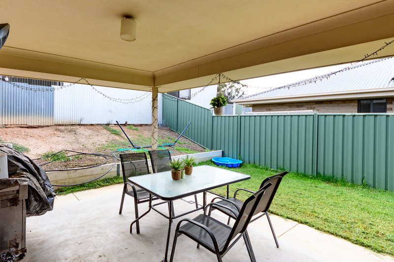 Photo - 36 Pfitzner Close, Murray Bridge SA 5253 - Image 12