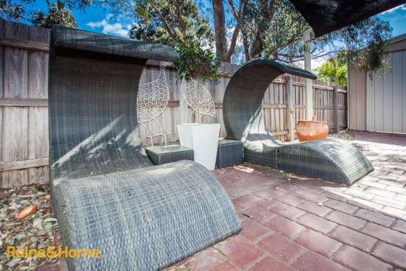 Photo - 36 Phillip Drive, Sunbury VIC 3429 - Image 13