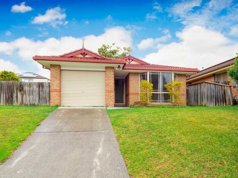 36 Phoenix Ave , Stanhope Gardens NSW 2768