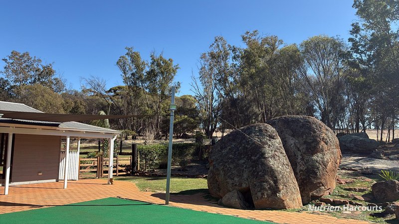 Photo - 36 Quigley Street, Narrogin WA 6312 - Image 6