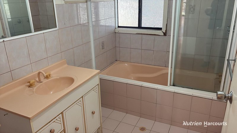 Photo - 36 Quigley Street, Narrogin WA 6312 - Image 14