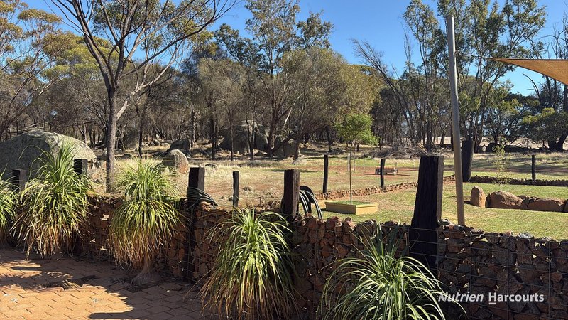 Photo - 36 Quigley Street, Narrogin WA 6312 - Image 24