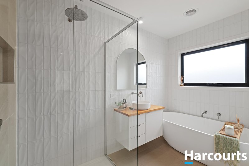 Photo - 36 Rayson Drive, Leongatha VIC 3953 - Image 17