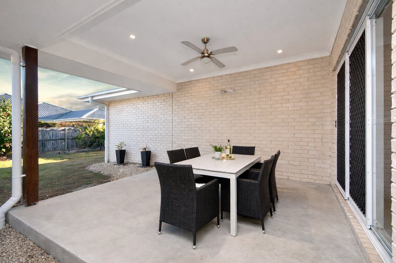 Photo - 36 Retreat Crescent, Narangba QLD 4504 - Image 11