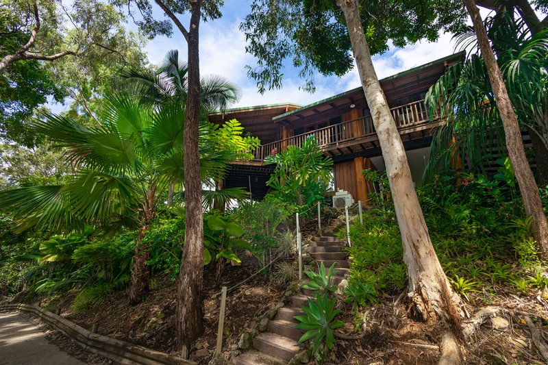 Photo - 36 Reynolds Road, Oak Beach QLD 4877 - Image 5