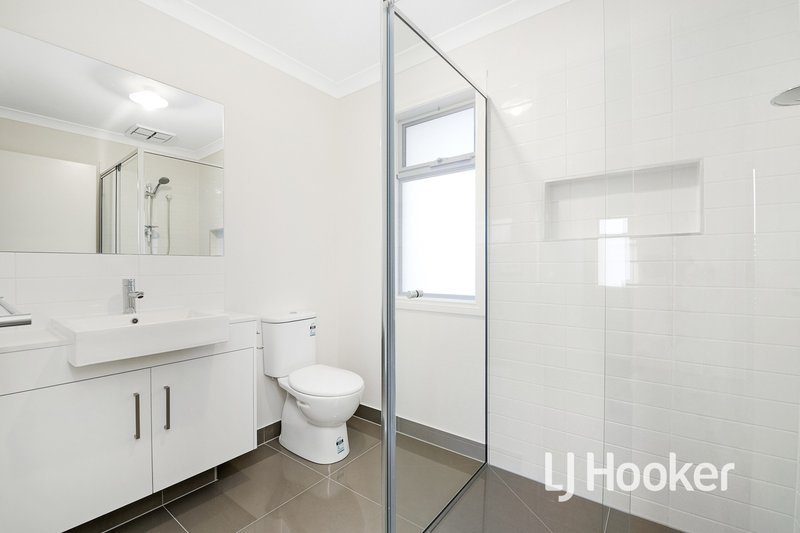 Photo - 3/6 Robert Street, Dandenong VIC 3175 - Image 7