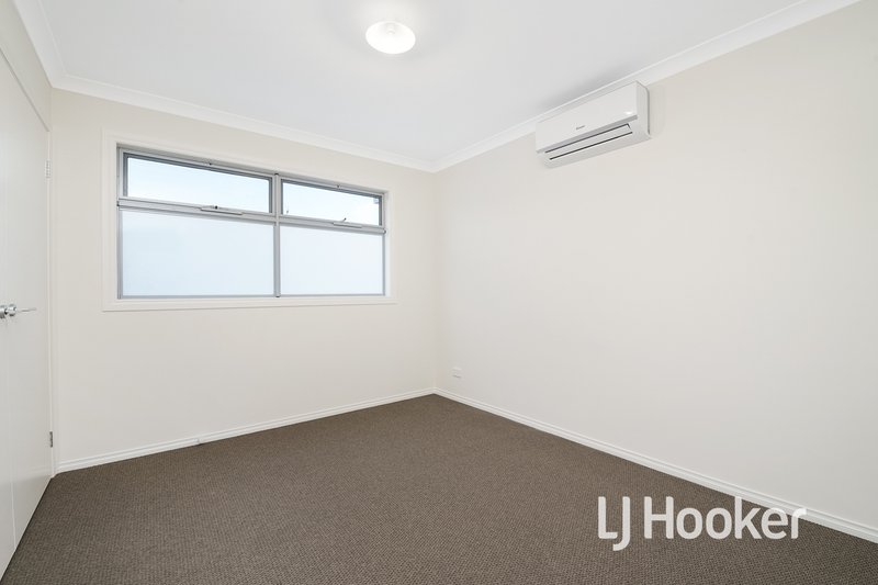 Photo - 3/6 Robert Street, Dandenong VIC 3175 - Image 10