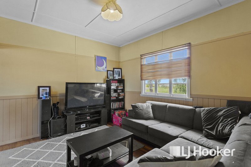 Photo - 36 Robert Street, Forest Hill QLD 4342 - Image 3